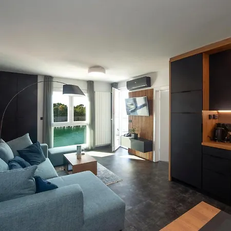 Jazine Lux D&d * Zadar